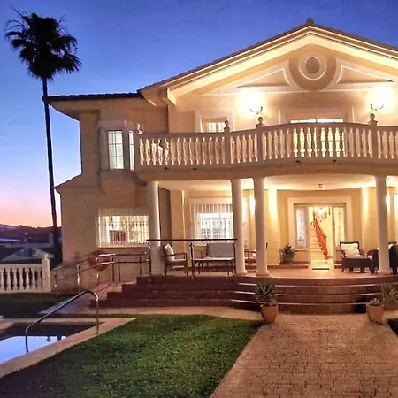 Golden Costa Del Sol - Big Private Pool - Bbq - Good Location
