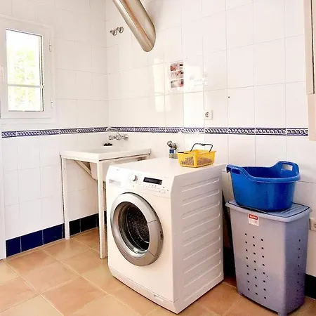 Golden Costa Del Sol - Big Private Pool - Bbq - Good Location