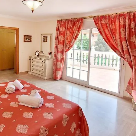 Golden Costa Del Sol - Big Private Pool - Bbq - Good Location Villa