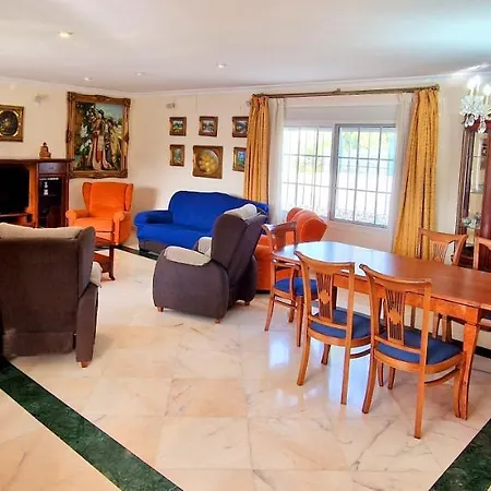 Golden Costa Del Sol - Big Private Pool - Bbq - Good Location