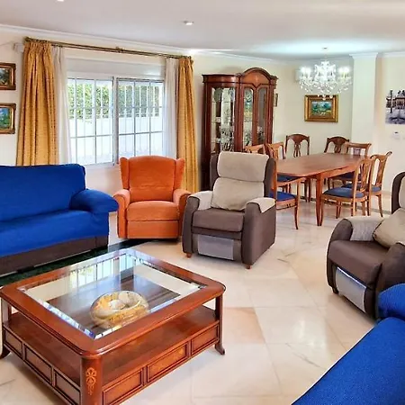 Golden Costa Del Sol - Big Private Pool - Bbq - Good Location